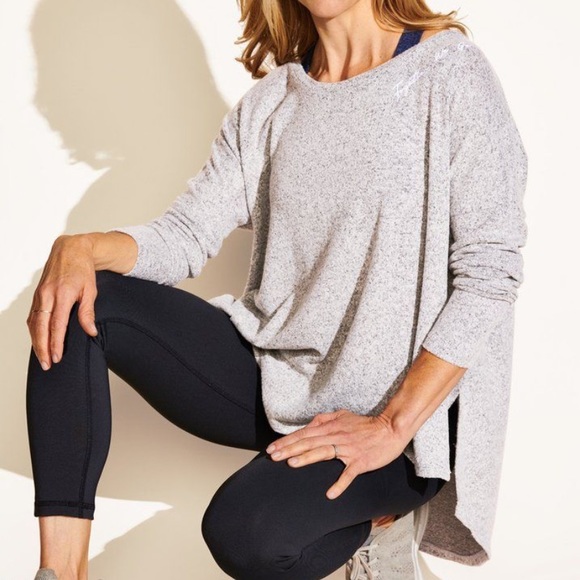 Peloton Sweaters - SOLD Peloton Hacci Gray Sweater Pullover